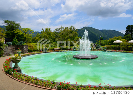 神奈川　箱根　強羅公園の噴水 13730450