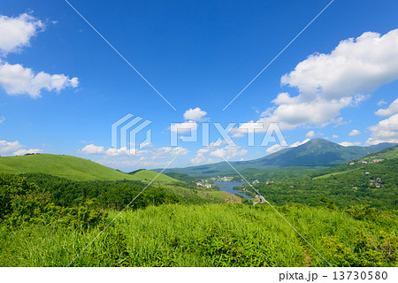 白樺湖と蓼科山 白樺湖と蓼科山 13730580