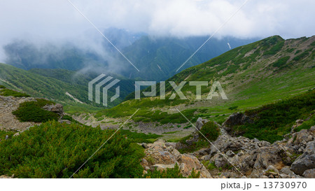 南アルプス　仙丈ヶ岳 13730970