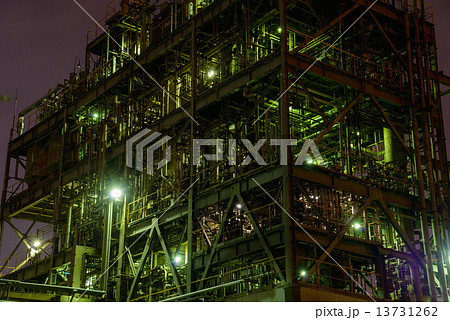 神奈川　川崎　工場の夜景 13731262