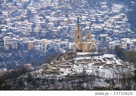 The curch in the stronghold Tzarevetz, Bulgaria The curch in the stronghold Tzarevetz, Bulgaria 13732628