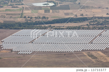 Photovoltaic power station near Kazanlak 13733377