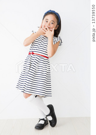 ポートレート 女の子 ポートレート 女の子 13739550