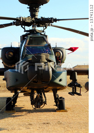 AH-64D攻撃ヘリコプター 13741112