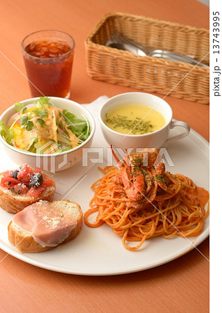 トマトクリームパスタセット トマトクリームパスタセット 13743995