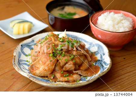 生姜焼き 13744004