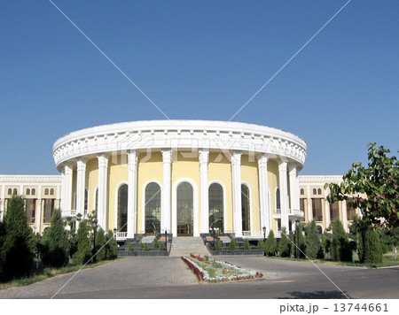 Tashkent the Conservatory 2007 13744661
