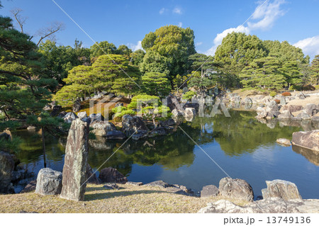 庭園 13749136
