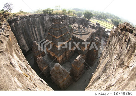 エローラ エローラ 13749866