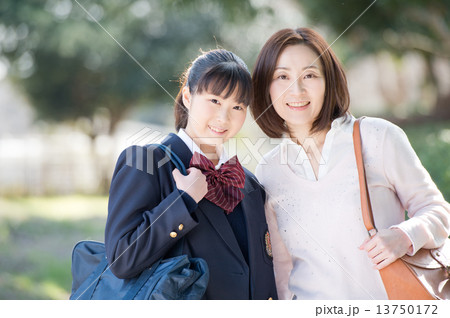 母と娘 13750172
