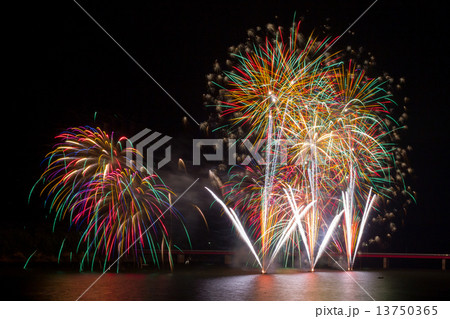 つなぎ温泉御所湖まつり（花火大会） 13750365