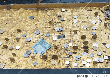 footprint of golden buddha footprint of golden buddha 13752053