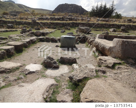 世界遺産 ヒッタイト古王国の首都 ハットゥシャシュの遺跡 大神殿跡 世界遺産 ヒッタイト古王国の首都 ハットゥシャシュの遺跡 大神殿跡 13753541