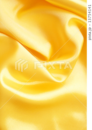 Smooth elegant golden silk 13754141