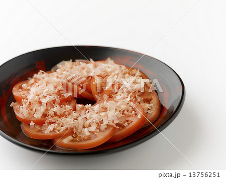 トマトサラダ 13756251