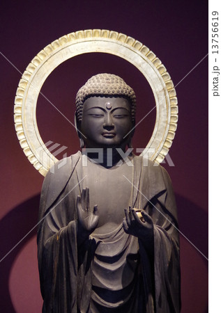 北鎌倉　円覚寺の薬師如来像 13756619