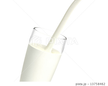 牛乳をグラスに注ぐのイラスト素材