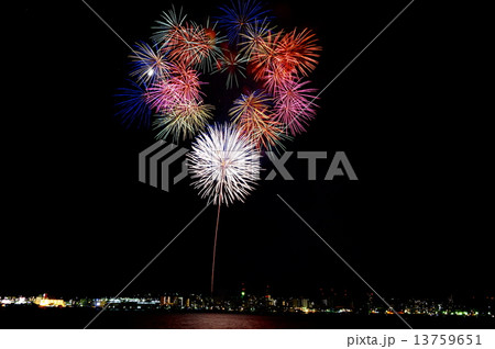 よこすか開国祭　横須賀花火大会　2014年8月2日 ～ 猿島からの眺望 ～ （神奈川県 横須賀市 ） 13759651