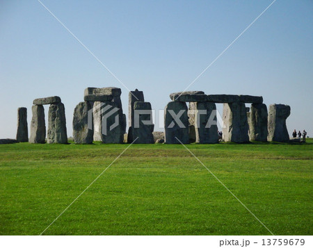 ストーンヘンジ 13759679