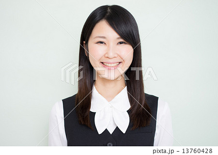 ビジネスウーマン 13760428
