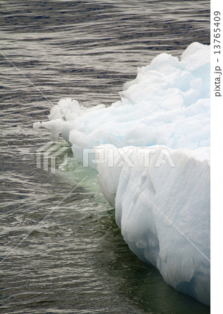 Antarctica - Icebergs - Closeup 13765409