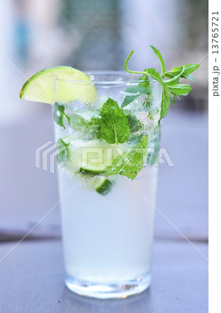 mojito 13765721