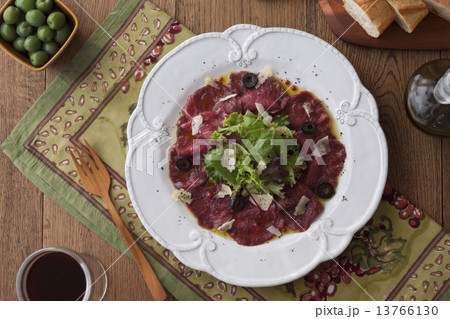 牛肉のカルパッチョ 牛肉のカルパッチョ 13766130