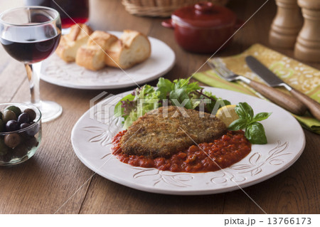 ミラノ風カツレツ ミラノ風カツレツ 13766173