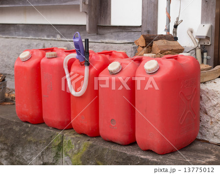 灯油の宅配　 13775012