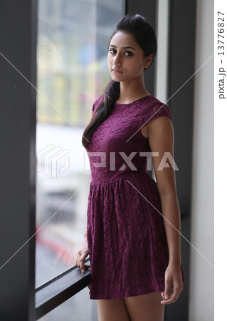 Mixed races - single Girl 13776827