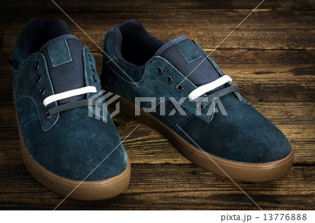 dark blue man's shoe 13776888