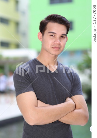 Mixed Races Single Handsome Guy Mixed Races Single Handsome Guy 13777008
