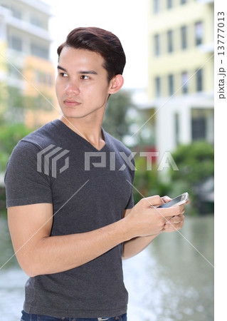 Mixed Races Single Handsome Guy Mixed Races Single Handsome Guy 13777013