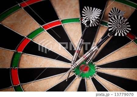 darts darts 13779070