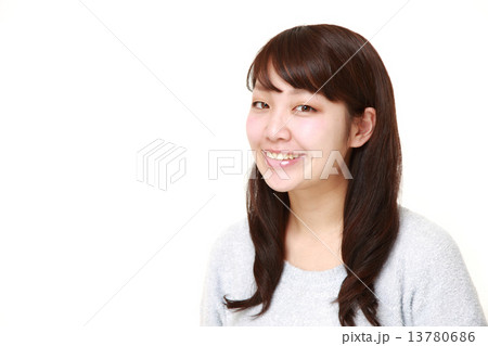 にっこりする女性 にっこりする女性 13780686