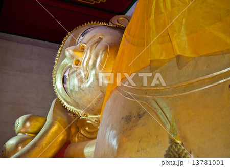 Close up golden reclining Buddha in Thailand 13781001