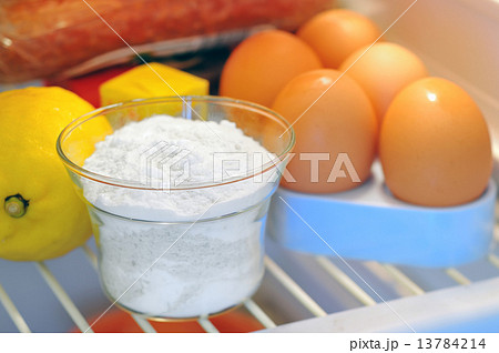 bicarbonate inside of fridge 13784214