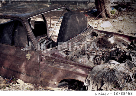 The car damaged from accident old condition 13788468