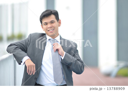 business people 13788909