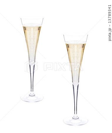 nice champagne in glasses nice champagne in glasses 13789341