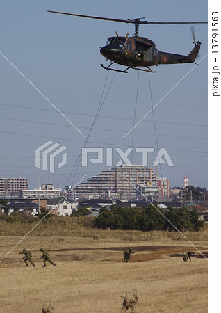 ラペリング 13791563