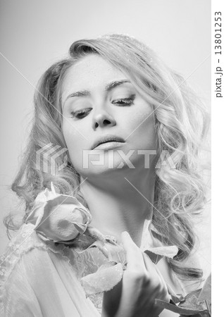 Woman Woman 13801253