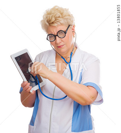 Mature doctor listen tablet PC by stethoscope Mature doctor listen tablet PC by stethoscope 13801855