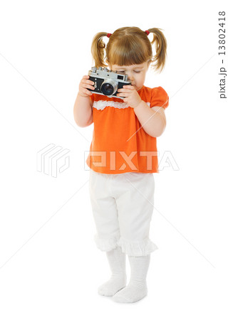 Little funny girl with photo camera Little funny girl with photo camera 13802418
