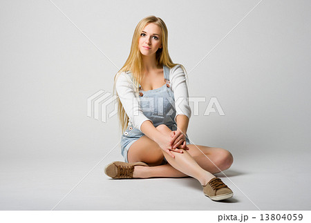 Portrait of young girl 13804059