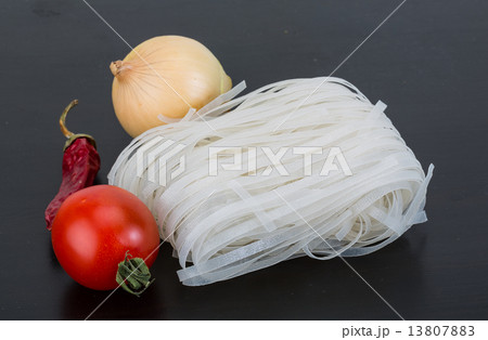 Raw rice noodles Raw rice noodles 13807883