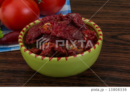 Dried tomtoes Dried tomtoes 13808336