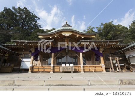 諏訪神社の拝殿 13810275