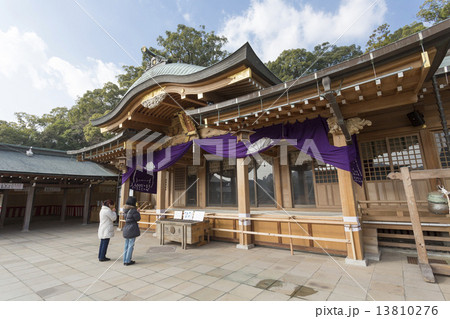 諏訪神社の拝殿 13810276