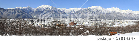 冬の北アルプス・後立山連峰のパノラマ 13814347